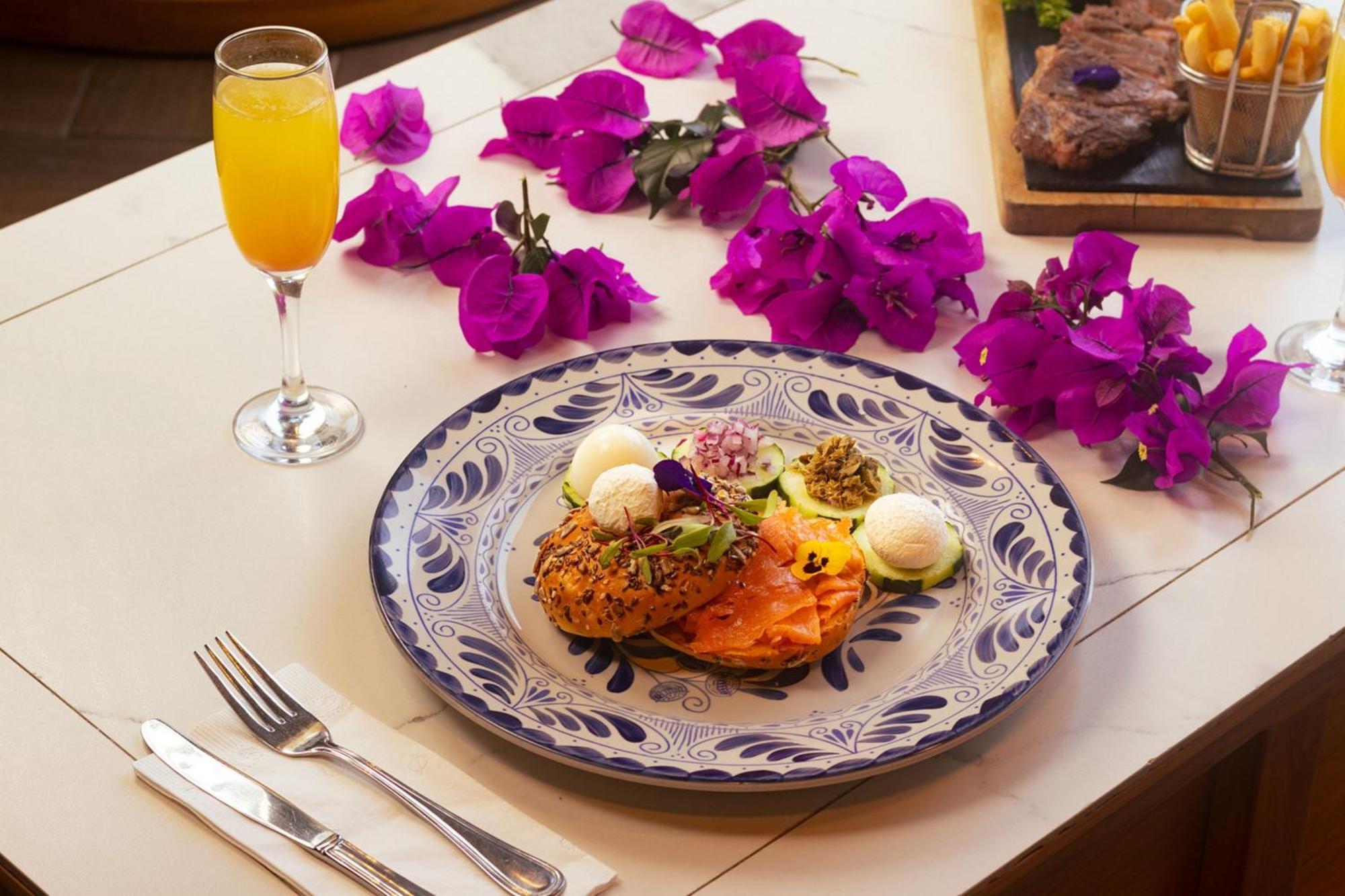 فندق وسبا ومركز مؤتمرات إكستابان دي لا سال ماريوت المظهر الخارجي الصورة A typical brunch
